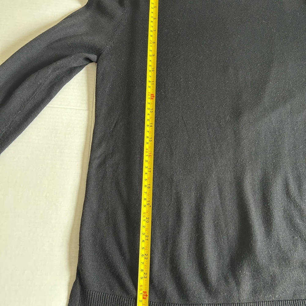 Lululemon black athletica sweater with satin back panel size (small) Women. - Picture 6 of 8